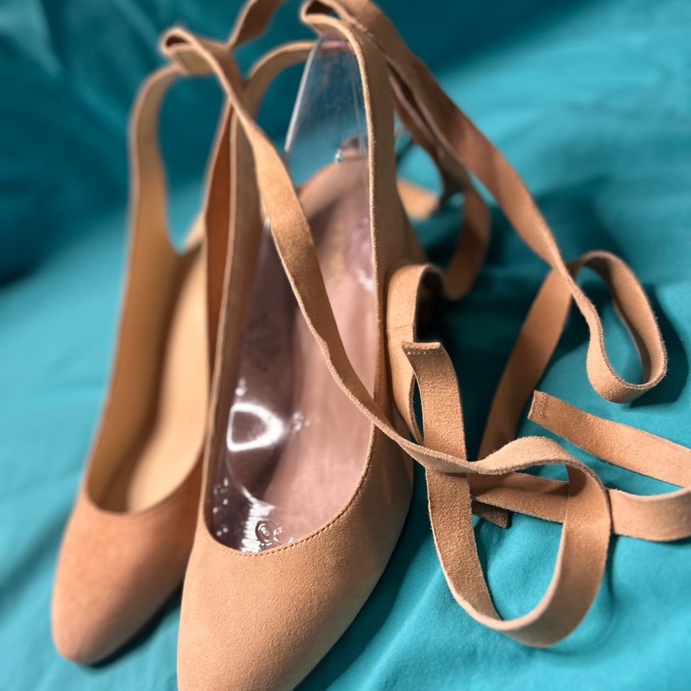 Nine West Tan Heels with Elegant Ankle Straps